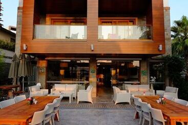 فندق Marisol Boutique