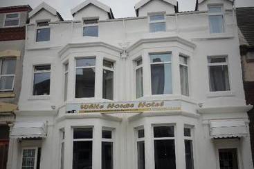 Отель White House