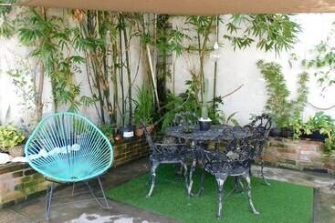 아파트 Zyan Rooms