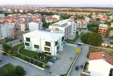 فندق Balıkesir öğretmenevi