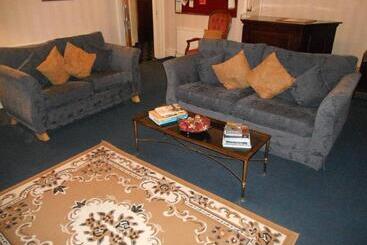 ベッドアンドブレックファースト Gloucester House