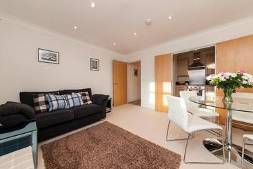 Cb1 Apartments