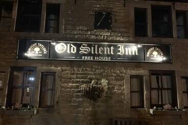 酒店 Old Silent Inn
