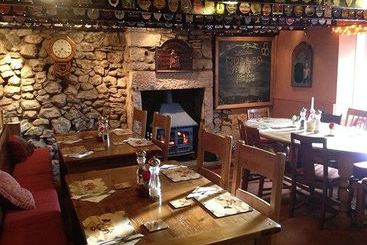 هتل The Craw Inn