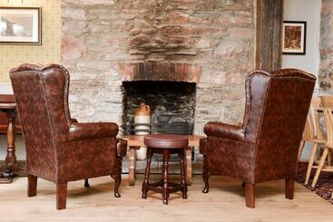 בית מלון כפרי The Old Inn