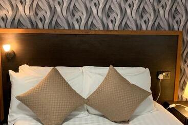 فندق Imperial Salford