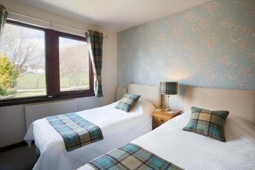 بيت ريفى Leanach Farm