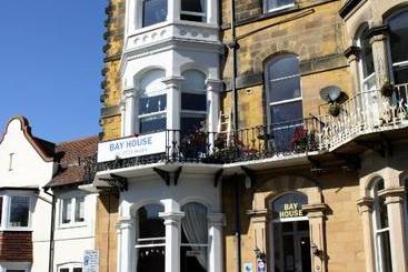 بنسيون Bayhouse