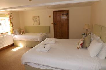 ペンション Orchardleigh House