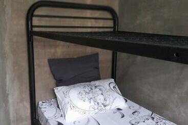 مبيت وإفطار Dumahostel