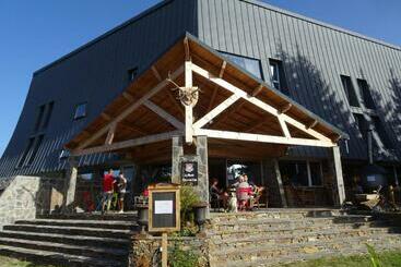 ホテル Montlo Relais Des Cerfs