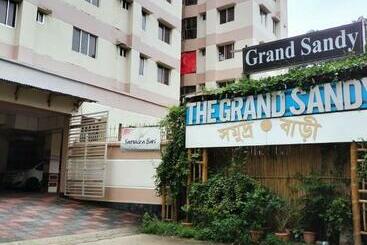 هتل The Grand Sandy