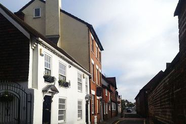 住宿加早餐 Farnham Rooms