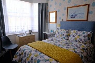 Bed and Breakfast Ainsley Court Guest House