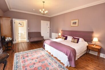 ベッドアンドブレックファースト Cardhu Country House