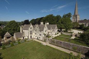 Court House Manor Luxury B&b