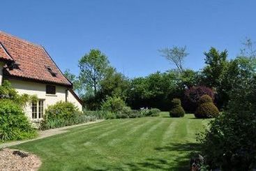 住宿加早餐 Holly Tree House