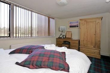 住宿加早餐  Palombos Of Balloch