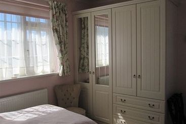 Blandford House B&b