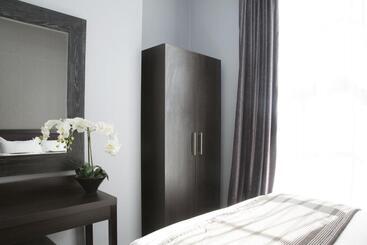 Duke Street Apartments By Epic