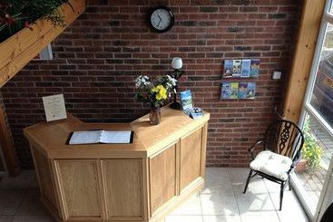 Отель The Becketts