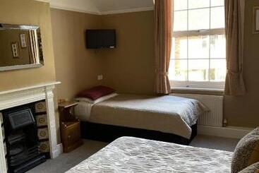 فندق The Eagle Tavern