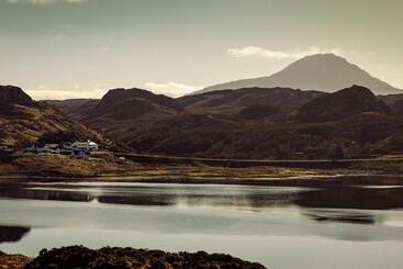 酒店 The Rhiconich