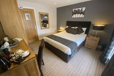 호텔 The Three Horseshoes