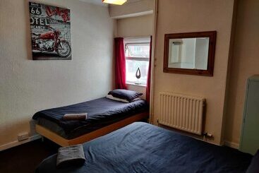 Отель The White Lion