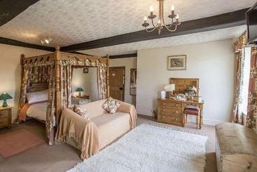 بيت ريفى New House Farm