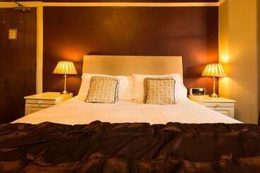 پانسیون Craglands Guest House