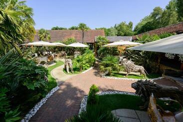 بنسيون Crazy Bear  Stadhampton