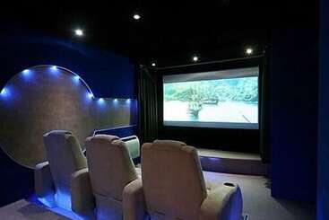 پانسیون Dunmow Guesthouse