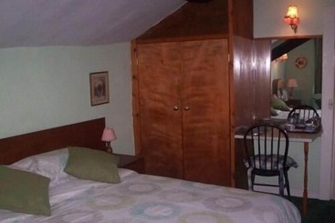 פנסיון The Copper Kettle