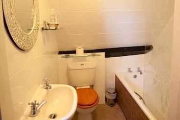 膳宿费 The Witney Guest House