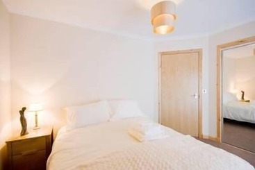 관광객 아파트 Riverside Apartments