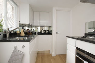Saco Marylebone  Gloucester Place