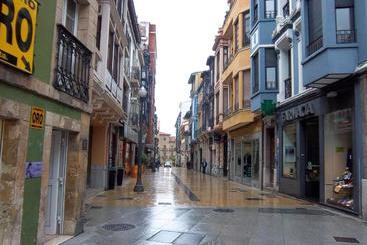 آپارتمانهای توریستها Apartamentos Entrepalacios