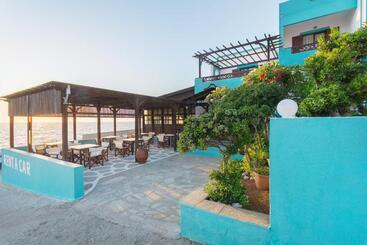 هتل Alpha Studios