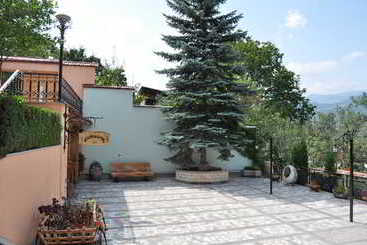 هتل Casanova Inn  Boutique