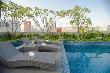 Crown Prince Hotel Surabaya Managed By Midtown Indonesia