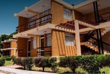 هتل Villa Bayamo
