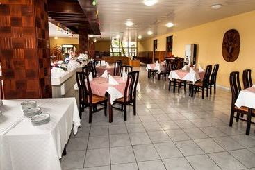 هتل Villa Bayamo