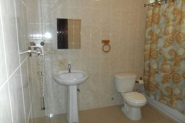 هتل Le Paradis S.