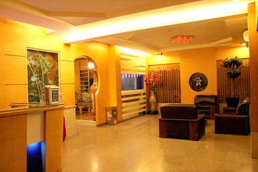 ホテル Lovina Inn Penuin