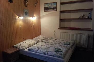 بنسيون Penzion Zdiaran   Milan Tomaskovic