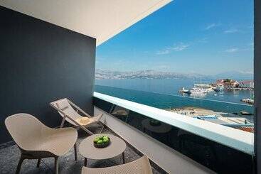 Grand Hotel View