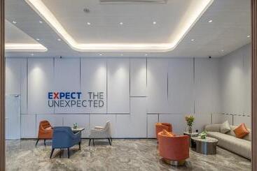 Holiday Inn Express Nanning Convention&exhibition