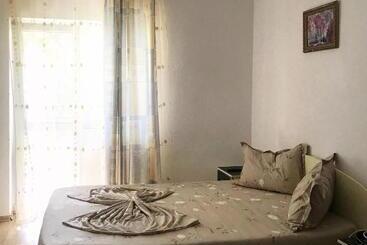 ペンション Vila A&s