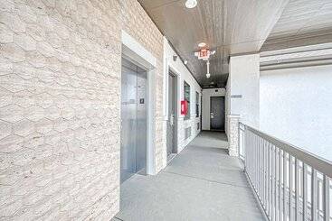 Surestay Hotel By Best Western Houston Southeast